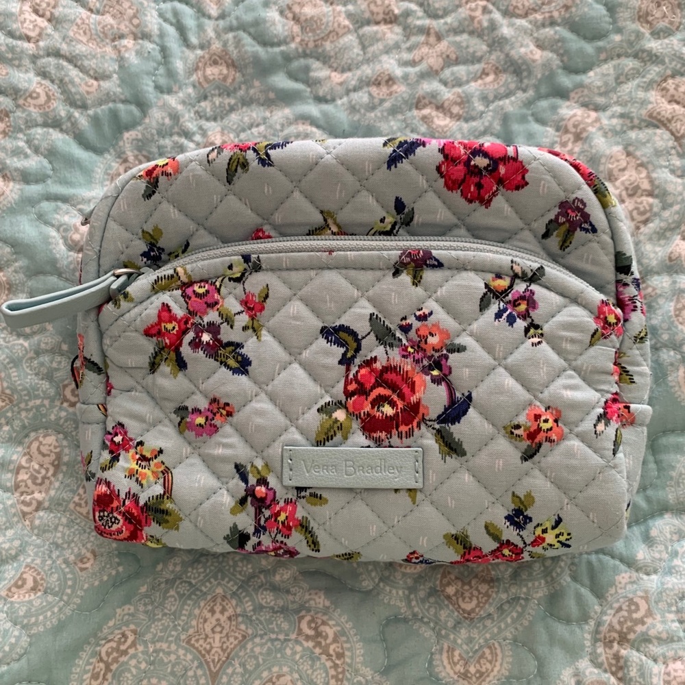 Vera Bradley Iconic Medium Cosmetic Bag